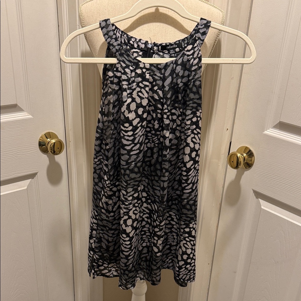 Black, Gray, and white Patterned Sleeveless Top
